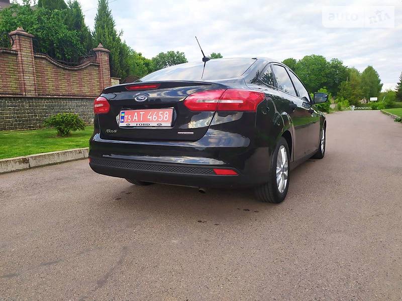 Седан Ford Focus 2015 в Рівному