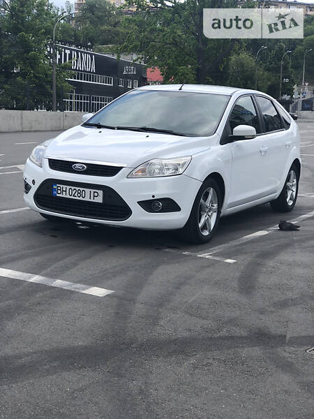Хэтчбек Ford Focus 2011 в Киеве