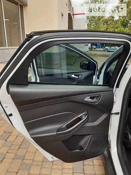 Лифтбек Ford Focus 2018 в Одессе фото 40 Лифтбек Ford Focus 2018 в Одессе