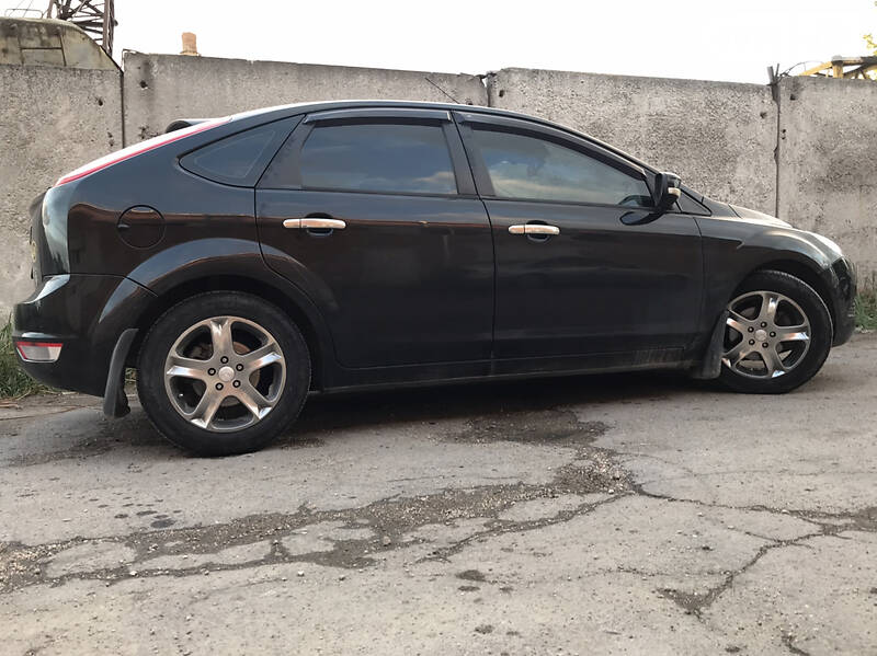 Хетчбек Ford Focus 2010 в Тернополі