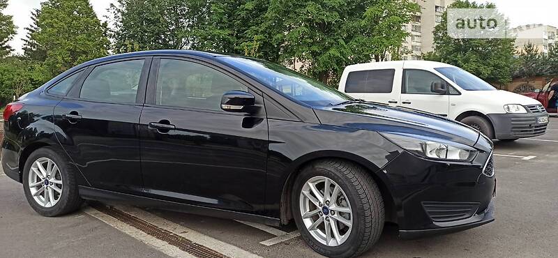 Седан Ford Focus 2017 в Луцке