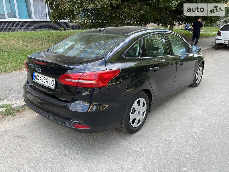 Седан Ford Focus 2015 в Ивано-Франковске