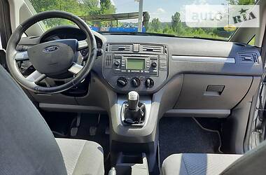 Мінівен Ford Focus 2004 в 
