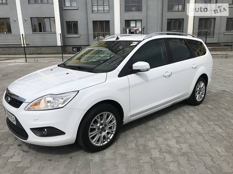 Універсал Ford Focus 2010 в Івано-Франківську