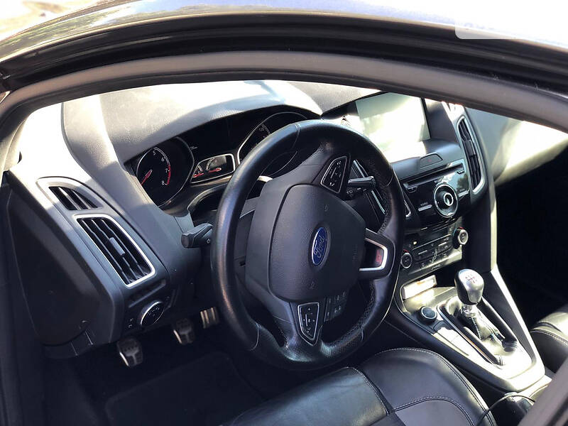 Хетчбек Ford Focus 2015 в Полтаві