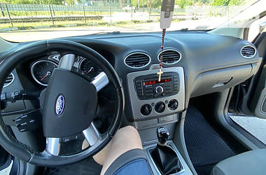 Універсал Ford Focus 2010 в 