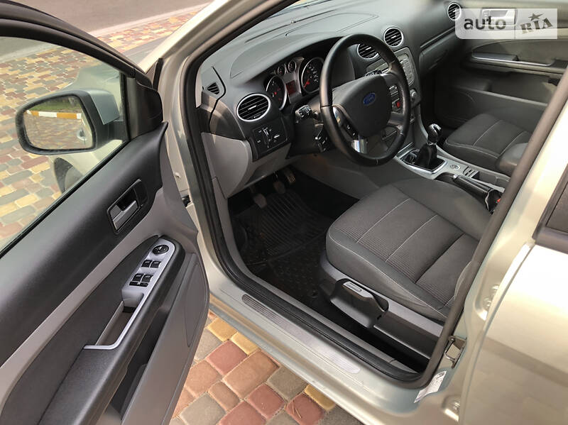 Універсал Ford Focus 2008 в Бучі