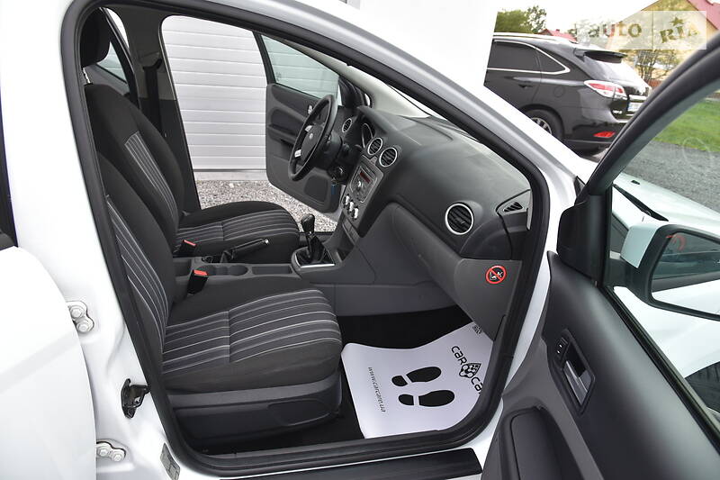 Універсал Ford Focus 2010 в Дрогобичі