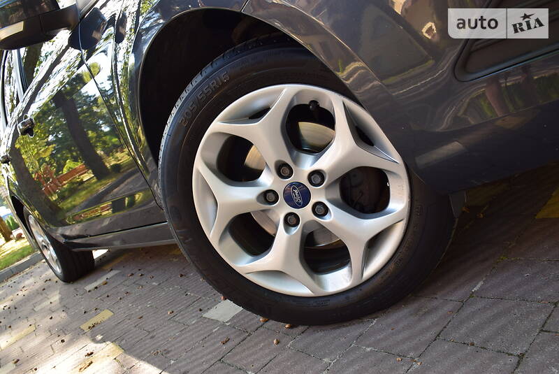 Універсал Ford Focus 2011 в Дрогобичі