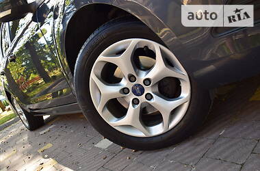 Універсал Ford Focus 2011 в 