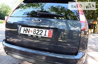 Універсал Ford Focus 2011 в 