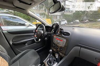 Хэтчбек Ford Focus 2009 в Киеве