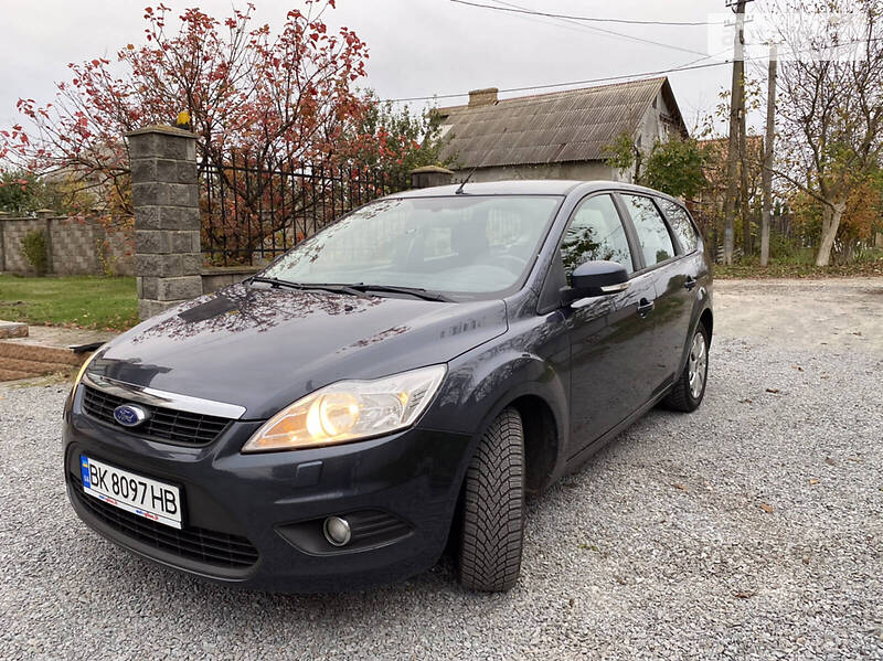 Универсал Ford Focus 2010 в Ровно