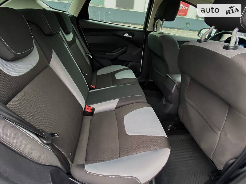 Хэтчбек Ford Focus 2011 в Киеве