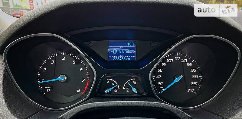 Хэтчбек Ford Focus 2011 в Киеве
