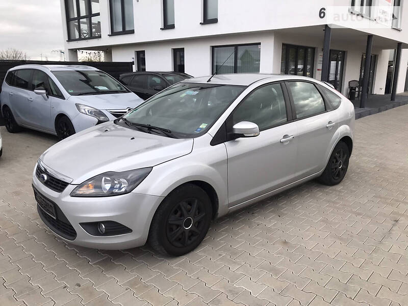 Хэтчбек Ford Focus 2009 в Самборе