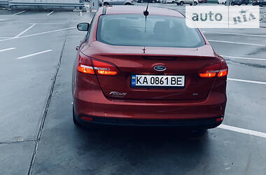 Седан Ford Focus 2018 в Киеве