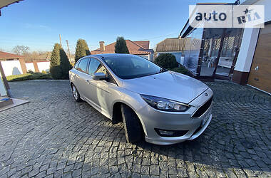 Седан Ford Focus 2013 в Сокирянах