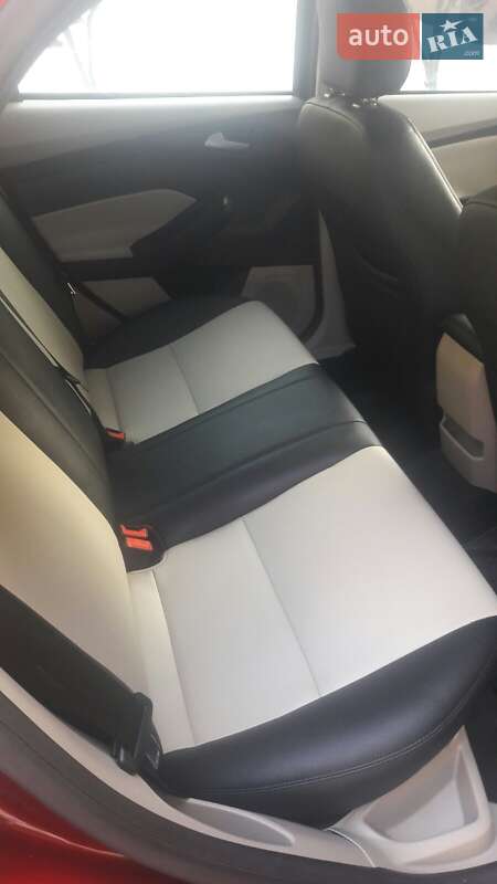 Седан Ford Focus 2015 в Киеве