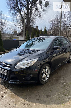 Хетчбек Ford Focus 2011 в Чернівцях