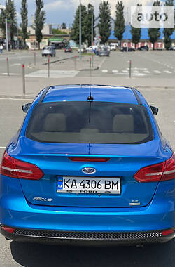 Седан Ford Focus 2017 в 