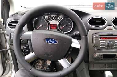 Хэтчбек Ford Focus 2008 в 