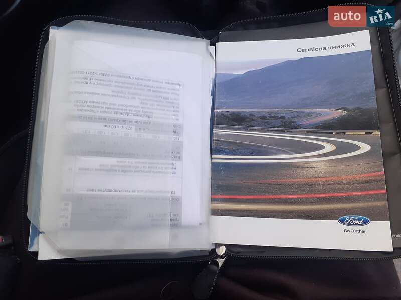 Хэтчбек Ford Focus 2013 в Казатине