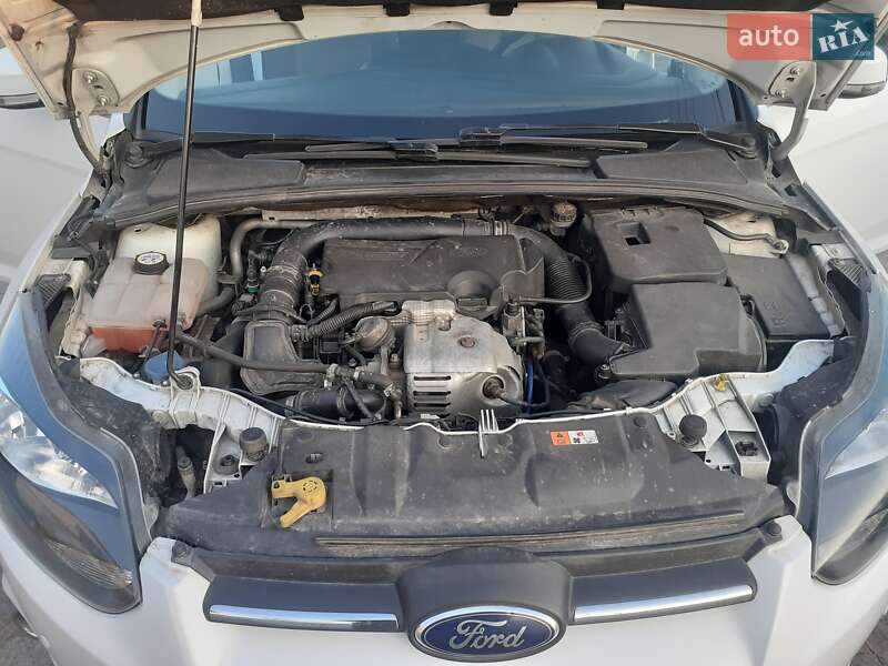 Хэтчбек Ford Focus 2013 в Казатине