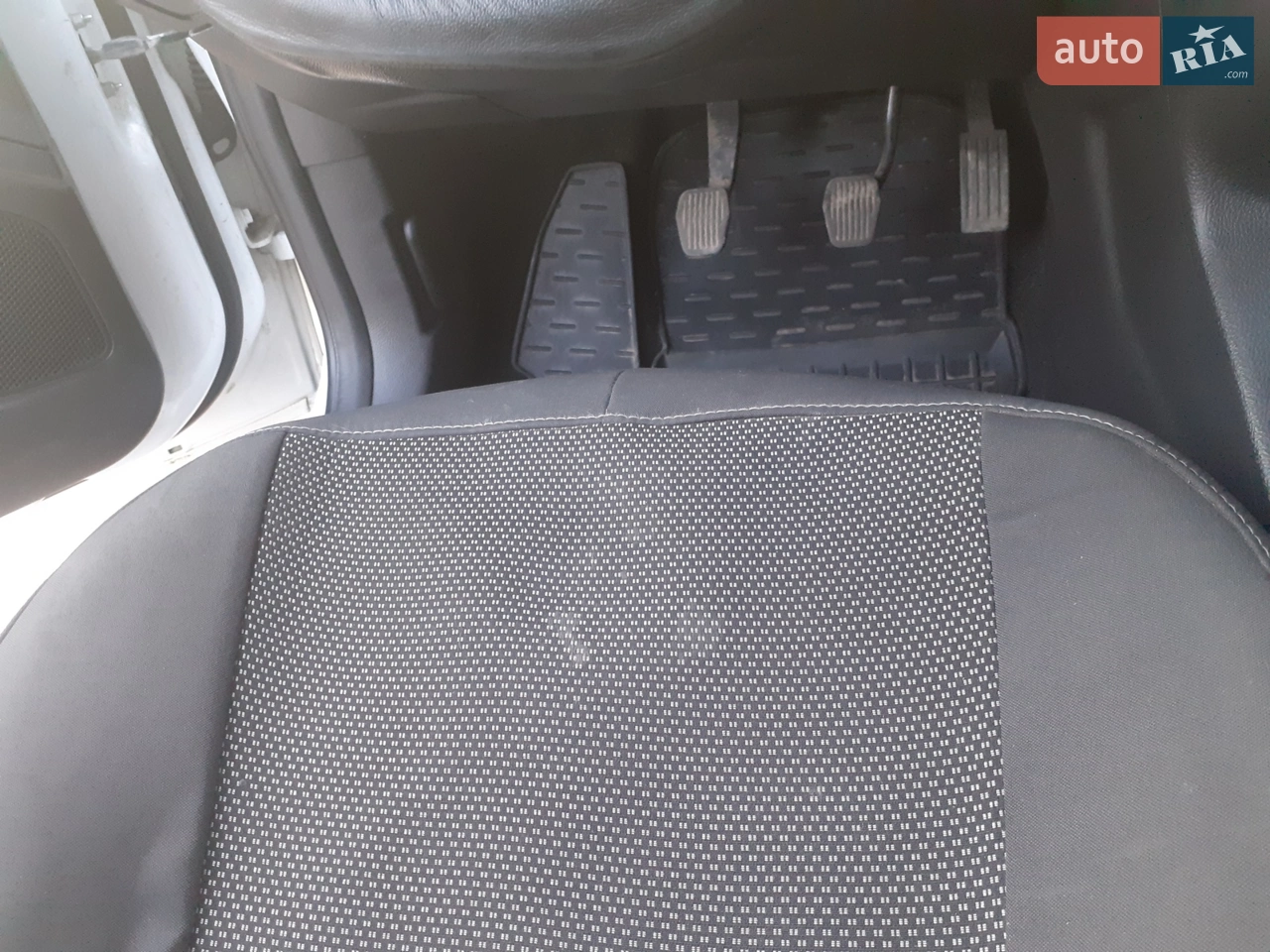 2013 Ford Focus - мініатюра 18