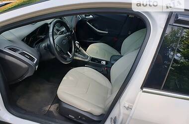 Хэтчбек Ford Focus 2016 в 
