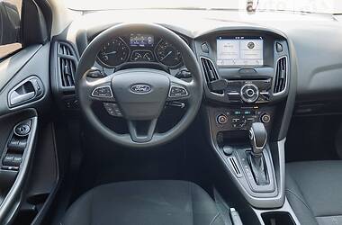 Седан Ford Focus 2017 в 