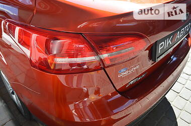Седан Ford Focus 2018 в 