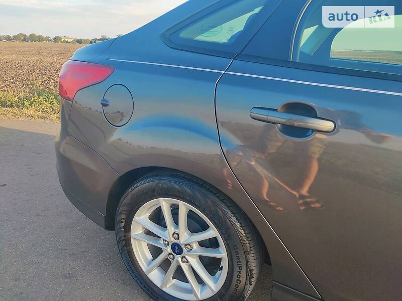 Седан Ford Focus 2014 в Чорноморську фото 4 Седан Ford Focus 2014 в Чорноморську