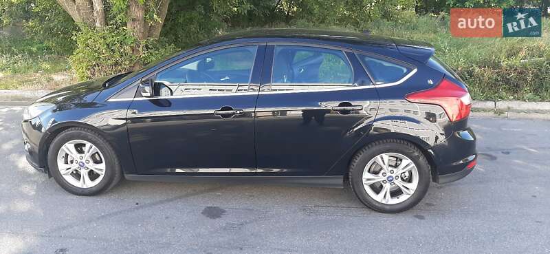 Хэтчбек Ford Focus 2011 в Днепре