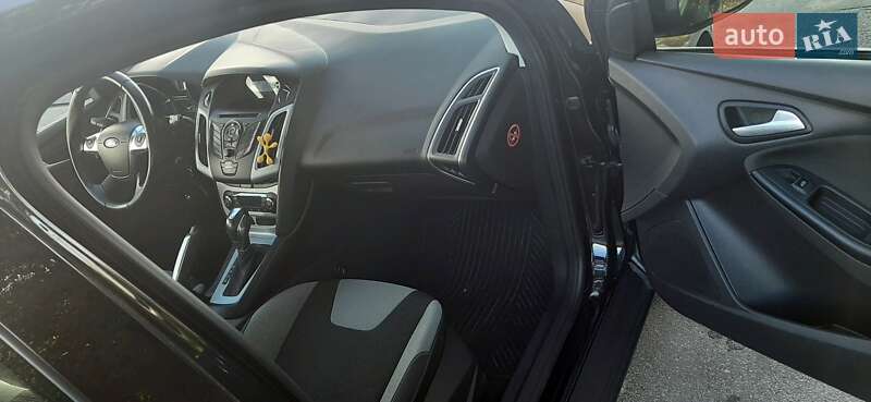 Хэтчбек Ford Focus 2011 в Днепре