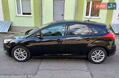 Хэтчбек Ford Focus 2015 в Ровно