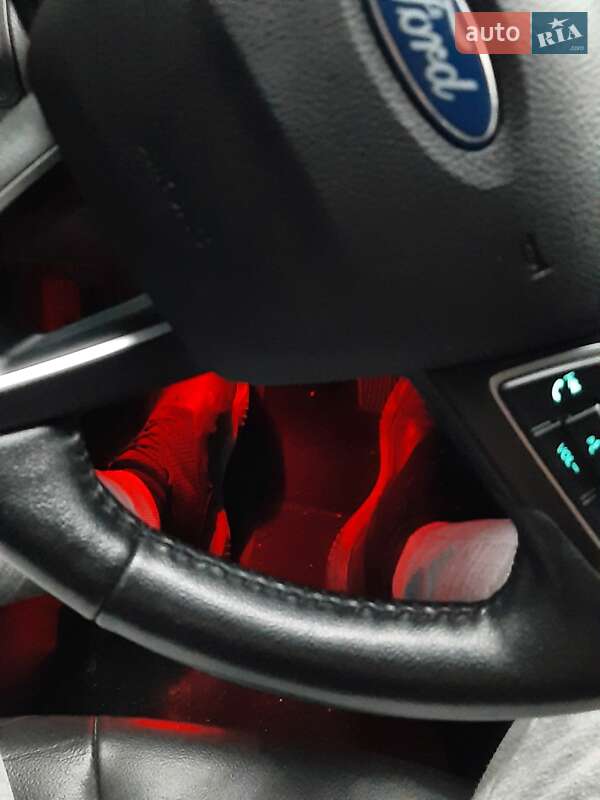 Седан Ford Focus 2016 в Чернигове фото 28 Седан Ford Focus 2016 в Чернигове