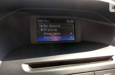 Седан Ford Focus 2015 в 