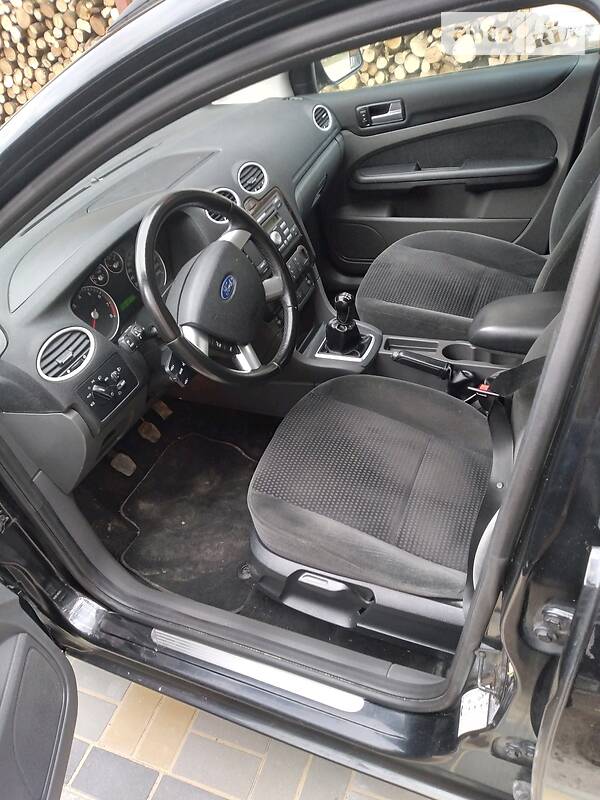 Універсал Ford Focus 2006 в Ківерцях