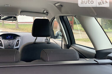 Универсал Ford Focus 2014 в 