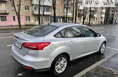 Седан Ford Focus 2016 в Киеве