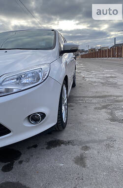 Седан Ford Focus 2014 в Киеве