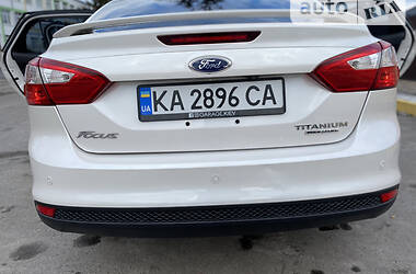 Седан Ford Focus 2014 в Киеве