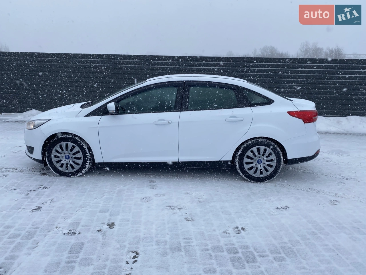 2016 Ford Focus - мініатюра 34