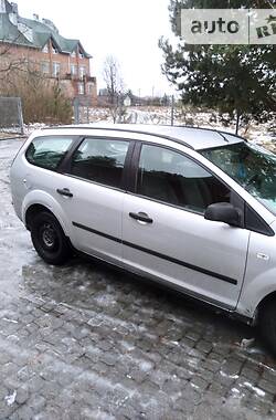 Универсал Ford Focus 2004 в Жовкве