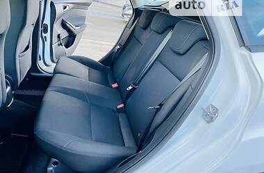 Хетчбек Ford Focus 2016 в 