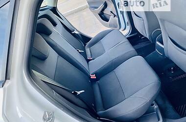 Хетчбек Ford Focus 2016 в 