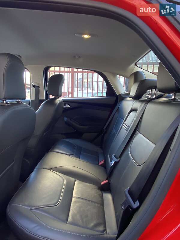 Седан Ford Focus 2016 в Киеве