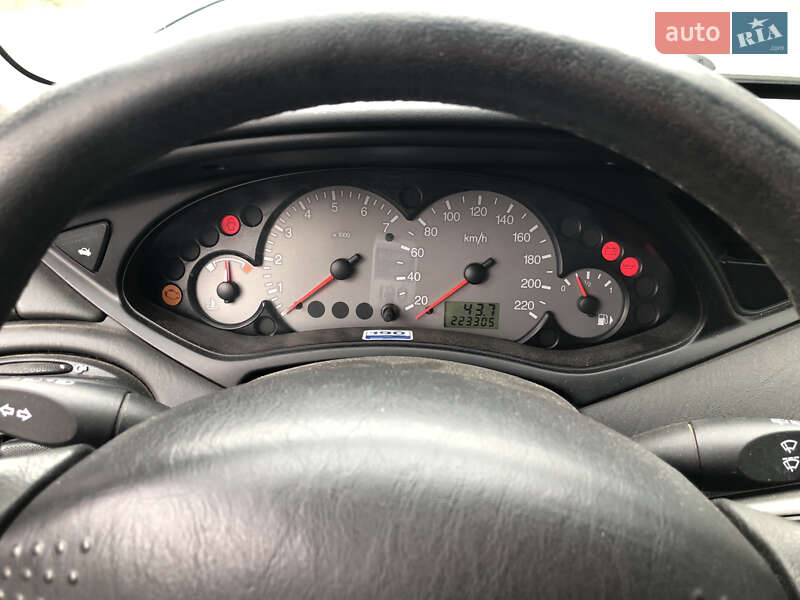 Универсал Ford Focus 2002 в Красилове
