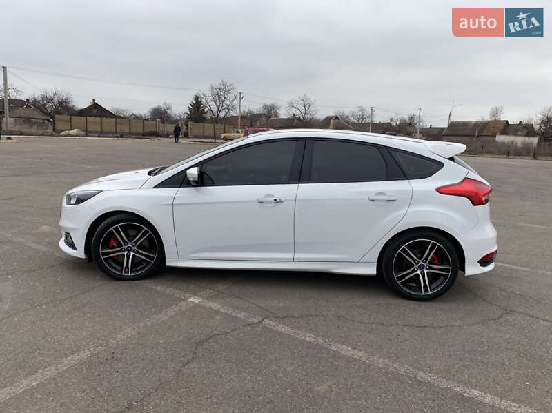 Хэтчбек Ford Focus 2018 в Кривом Роге